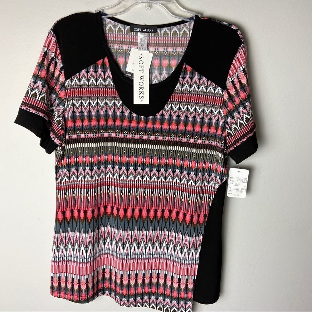 🖤5/$40!! NWT Pink Black Soft T Shirt Summer Top. Business Casual.
